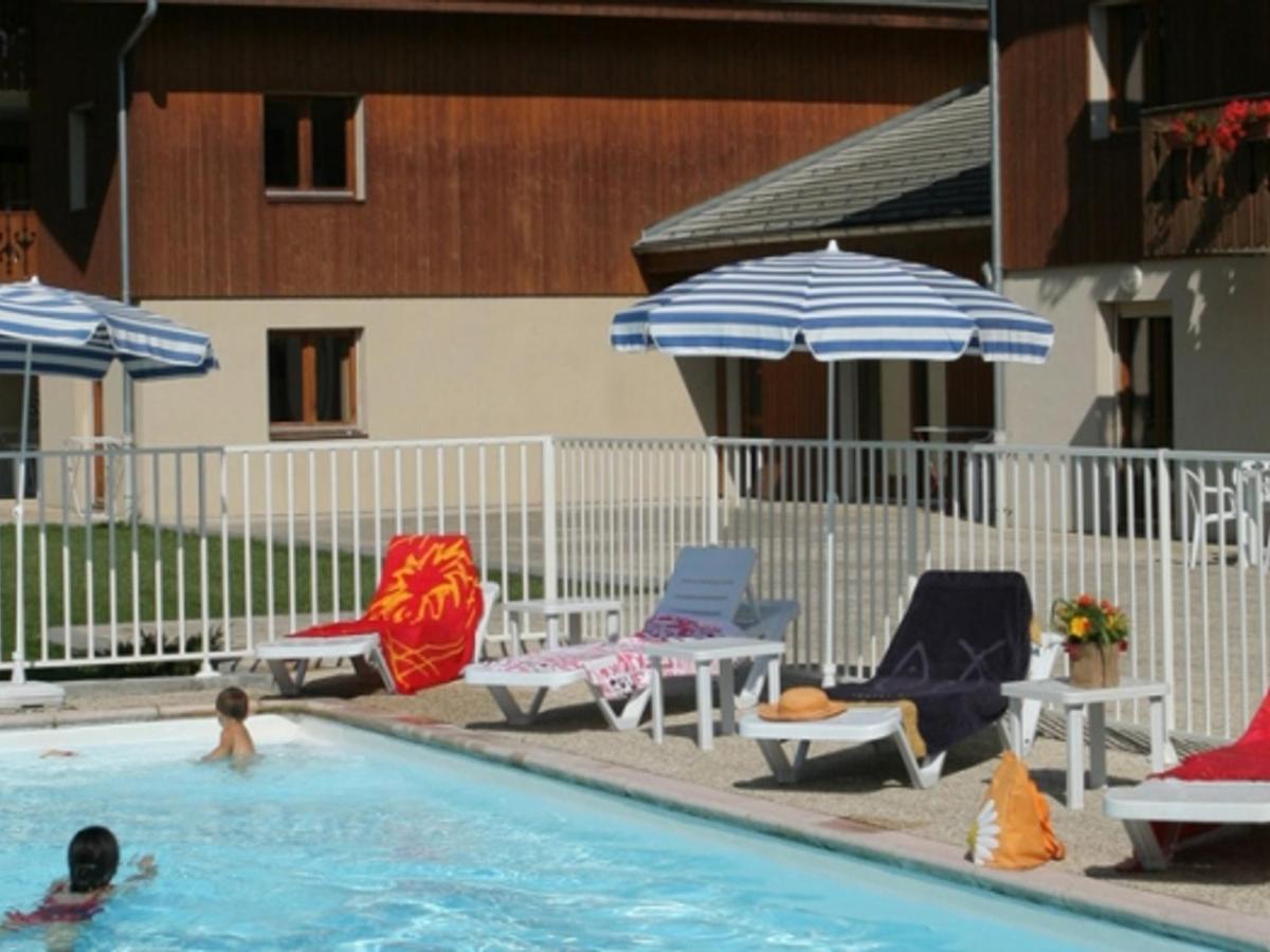 Appartement Cosy Avec Piscines, Parking Et Wifi A Samoens - Fr-1-629-32 Exteriör bild