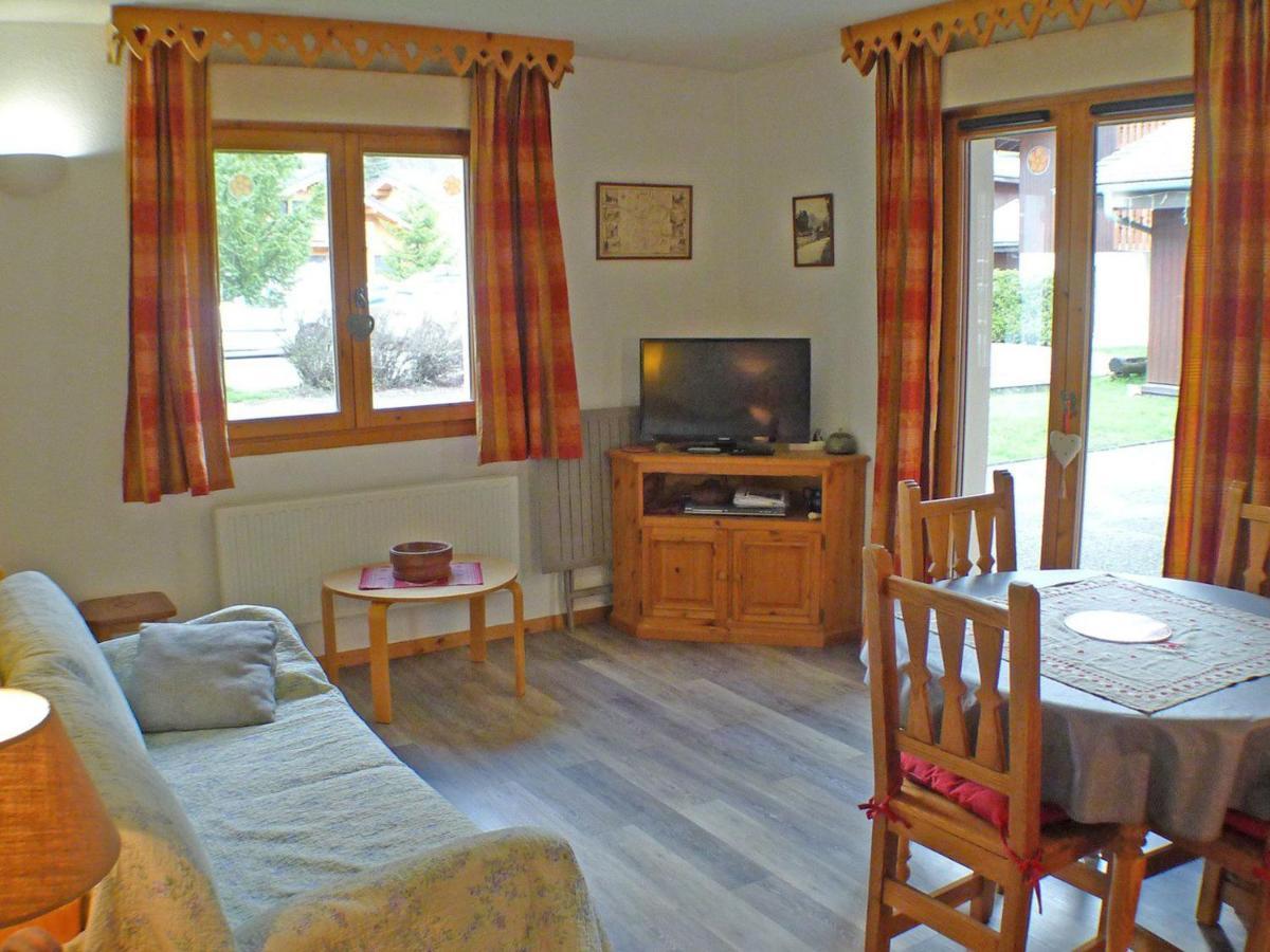 Appartement Cosy Avec Piscines, Parking Et Wifi A Samoens - Fr-1-629-32 Exteriör bild